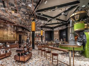Resmi Dibuka, Starbucks Akhirnya Punya Gerai di Italia