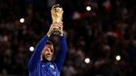 Prancis Rayakan Trofi Piala Dunia dengan Fans di Stade de France
