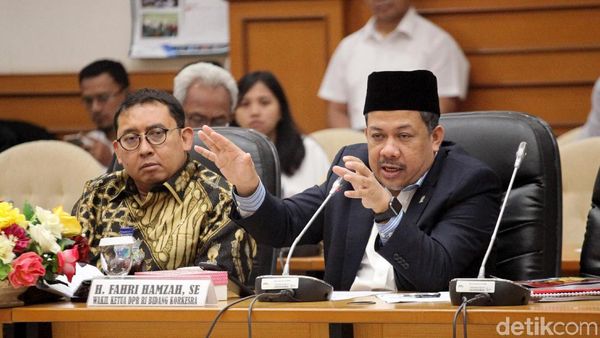 DPR Bahas Gempa Lombok Bersama Menteri