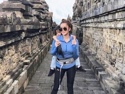 Kisah Olla Ramlan Soal Kehilangan Sebelah Pendengarannya