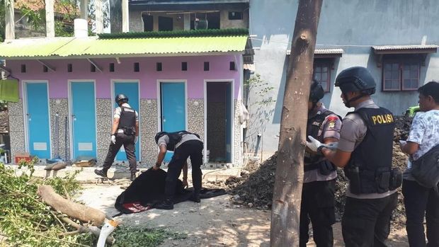 Aparat mengamankan dua mortir di Jaksel.