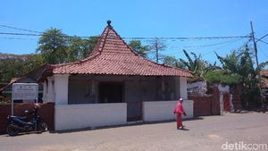 Foto: Rahasia Bangunan Unik 9 Pintu di Cirebon