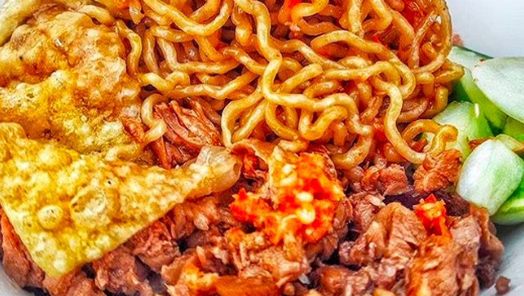 Netizen Pamer 8 Mie Yamin Enak dengan Aneka Topping Netizen Pamer 8 Mie Yamin Enak dengan Aneka Topping