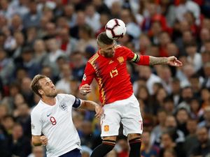 Sergio Ramos Disoraki di Wembley, Alexander-Arnold: Dia Salah Satu Bek Terbaik