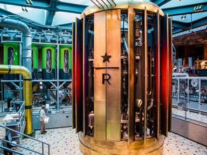 Mengintip Megah dan Kerennya Starbucks Reserve Roastery di Milan