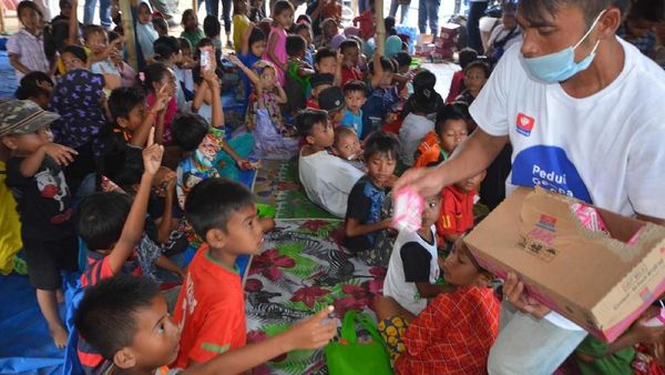 Diamond Group Peduli Lombok