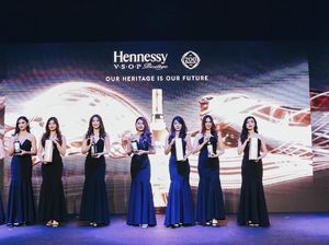 Peringati 200 Tahun, Hennessy V.S.O.P Privilège Tampil Dalam Botol Berdesain Khusus Peringati 200 Tahun, Hennessy V.S.O.P Privilège Tampil Dalam Botol Berdesain Khusus