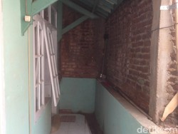 Rumah Diblokade Tembok Tetangga, Pemilik Terpaksa Angkat Kaki