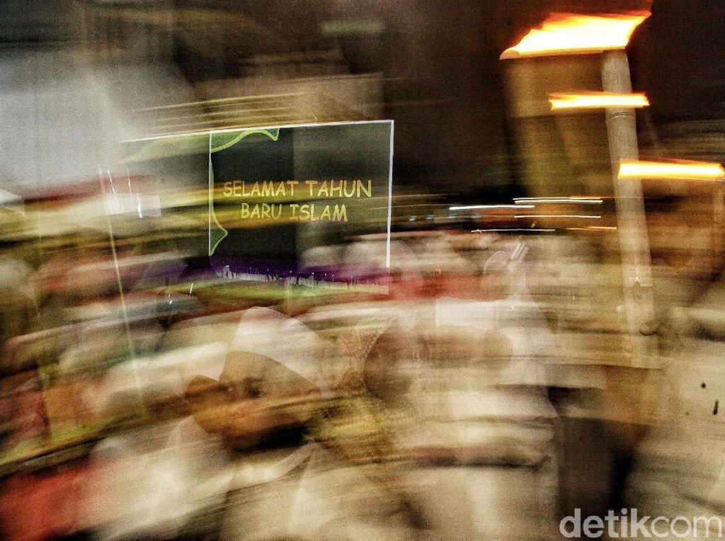 Pawai Obor Sambut Tahun Baru Hijriah di Warakas Pawai Obor Sambut Tahun Baru Hijriah di Warakas