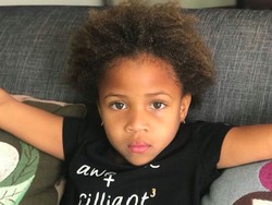 Keren! Aksi Bocah 6 Tahun Ceritakan Kembali Film Lion King