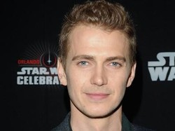 Coba Hidup Normal, 10 Artis Ini Alih Profesi Jadi Aktivis Hingga Petani