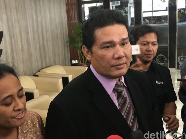 Ini Alasan Roy Suryo Nonaktifkan Dari Waketum Demokrat Ini Alasan Roy Suryo Nonaktifkan Dari Waketum Demokrat