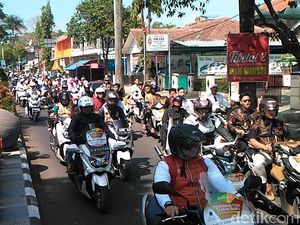 Warga Garut Tumpah ke Jalan Sambut Tahun Baru Islam 2018
