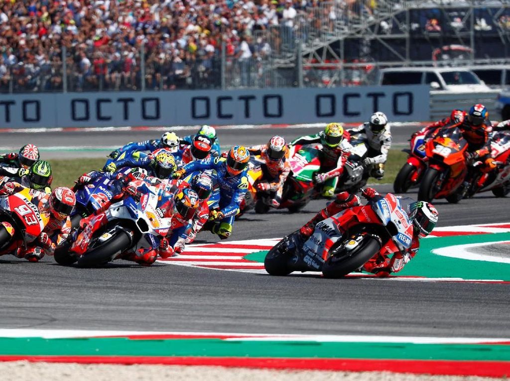 Panas MotoGP 2019: Pertarungan 12 Juara Dunia Panas MotoGP 2019: Pertarungan 12 Juara Dunia
