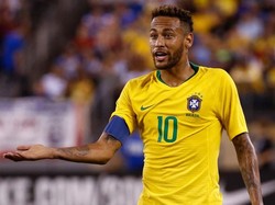 Ban Kapten Bisa Bikin Neymar Lebih Dewasa