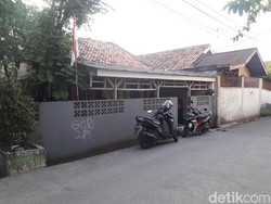 Kerabat: Peter Kasenda Tekun, Spesialis Menulis soal Bung Karno