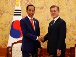 Terkesan pada Jokowi, Presiden Korsel Nge-tweet Bahasa Indonesia