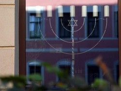 Penyerangan Restoran Yahudi di Chemnitz Bangkitkan Kenangan Suram