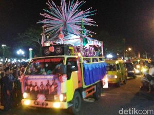 Ribuan Santri di Purworejo Pawai Sambut 1 Muharam