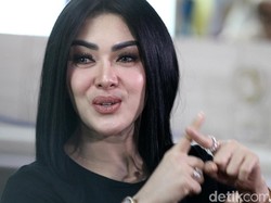 Gokil! Syahrini Akan Kenakan Headpiece Terbesar di Dunia