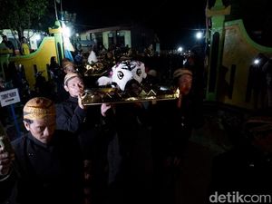 Suran saat Status Waspada, Merajuk Ibu Merapi yang Sedang Ngambek