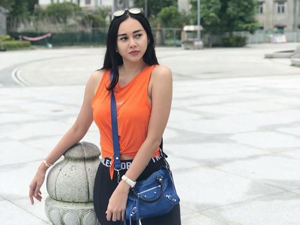 Bikin Emosi Teman Mutia Ayu, Aura Kasih Hapus Kenangan Glenn Fredly Bikin Emosi Teman Mutia Ayu, Aura Kasih Hapus Kenangan Glenn Fredly