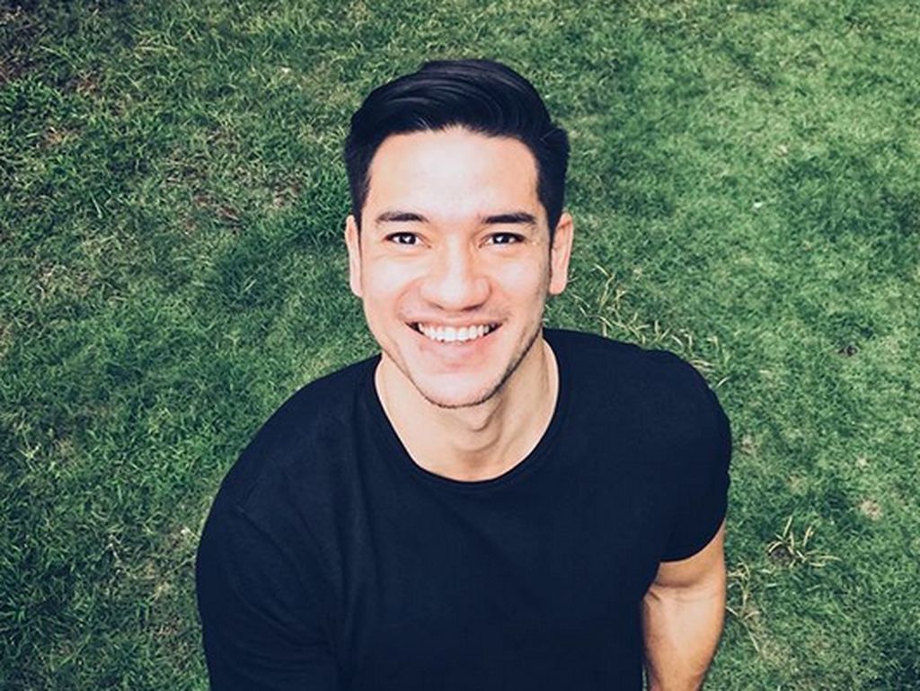 Cara Simple Andrew White Jaga Kesehatan Pencernaan: Jaga Gerak-Nutrisi Cara Simple Andrew White Jaga Kesehatan Pencernaan: Jaga Gerak-Nutrisi