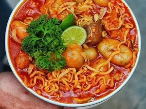 Pedas Nendang! Baso Aci Menggoda Buat Camilan Sore