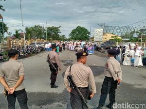Dikawal Brimob, Umat Muslim di Timika Gelar Pawai 1 Muharam