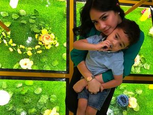 Rafathar Kok Malu-malu saat Bertemu Jan Ethes?