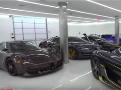 Wah! Garasi Ini Isinya Bugatti Cs