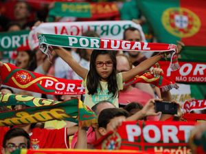 Video: Portugal Ungguli Polandia 2-3