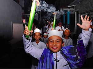 Kemeriahan Anak-anak Ikut Pawai Sambut 1 Muharam