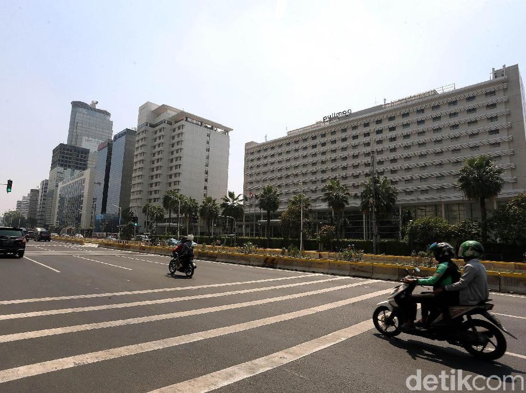 CCTV Tilang Elektronik di Sudirman-Thamrin Dipasang Pekan Ini CCTV Tilang Elektronik di Sudirman-Thamrin Dipasang Pekan Ini