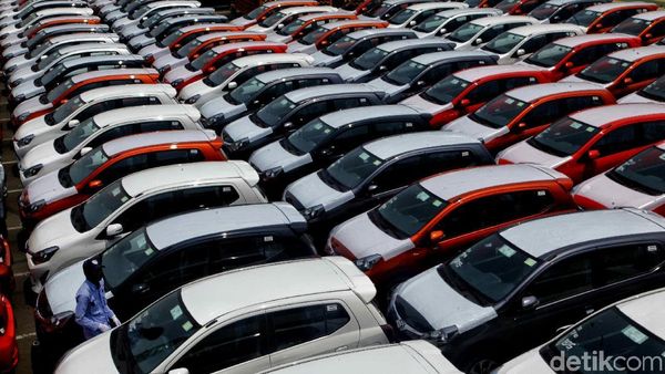 Ekspor Mobil Digenjot di Tengah Rupiah Keok Lawan Dolar AS