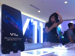 Lebih Dekat dengan Teknologi Screen Touch ID V11 Pro