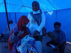 Ibu Ini Melahirkan Bayi Tepat Saat Gempa Mengguncang Lombok