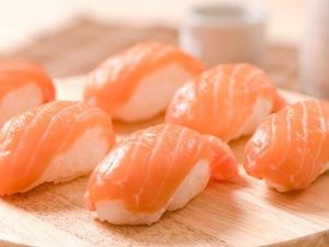 Tak Sembarangan! 5 Jenis Ikan Ini Tidak Ideal untuk Sushi