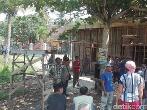 Pembangunan Ruko Kepala Dusun di Sumsel yang Tutup Jalan Disetop Pembangunan Ruko Kepala Dusun di Sumsel yang Tutup Jalan Disetop