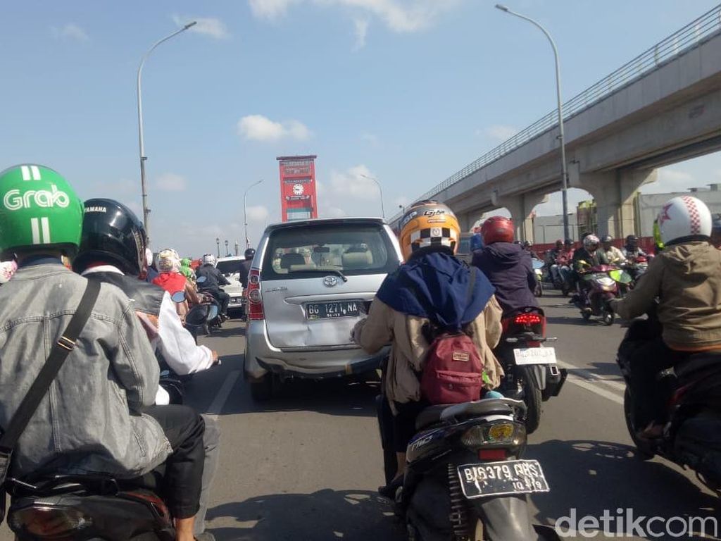 Bak di Jakarta, Palembang Kini Macet Parah Bak di Jakarta, Palembang Kini Macet Parah