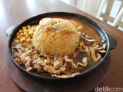 Brandts Atelier: Mie Retek yang Mulur Gurih dan Curry Rice yang Wangi Ada di Sini