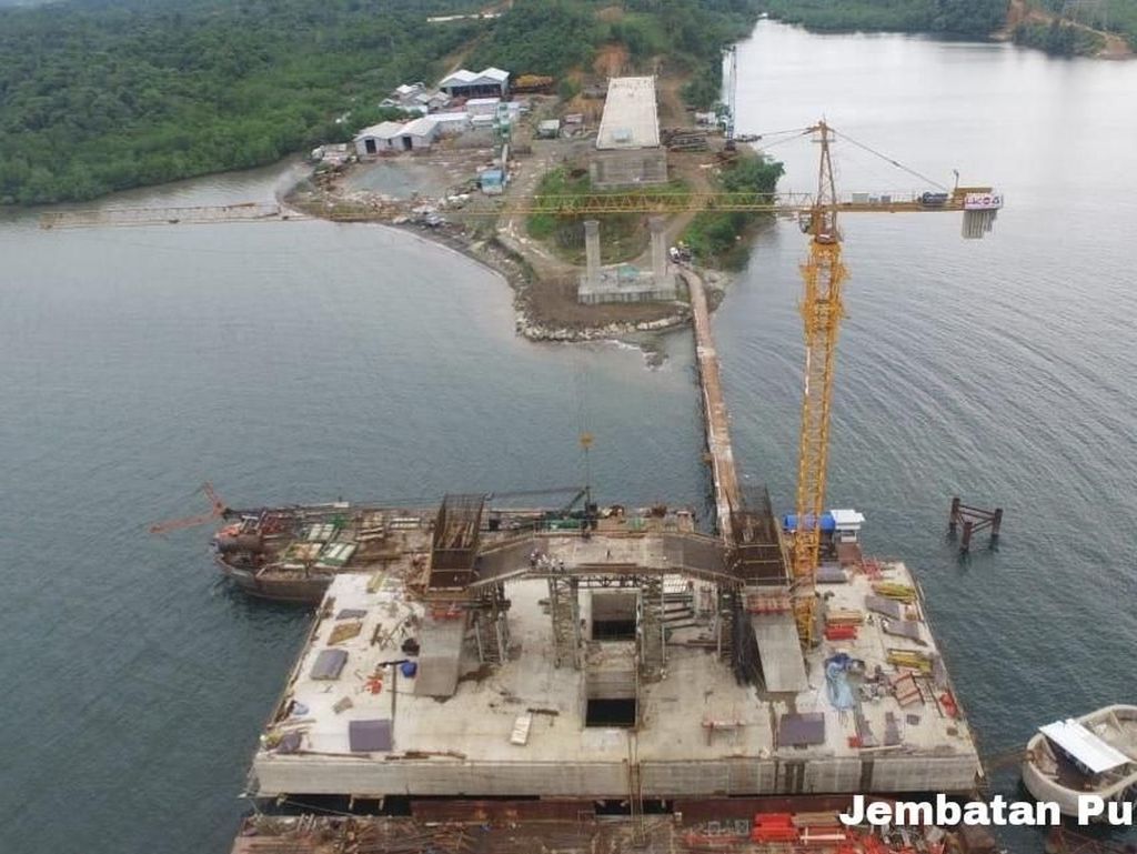 Mengintip Pembangunan Jembatan Pulau Balang di Kalimantan