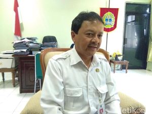 Pemkab Layangkan SP II ke Peternakan Ayam di Geopark Gunung Sewu Pemkab Layangkan SP II ke Peternakan Ayam di Geopark Gunung Sewu