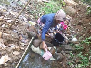 Warga Banjar Andalkan Sumur Siuk untuk Mandi dan Masak
