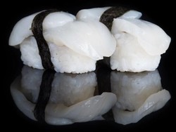 Agar Tetap Sehat, Hindari Memesan 12 Jenis Makanan Ini di Restoran Sushi (2)