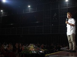 Begini Curhat Pekerja Kafe yang Bikin Gus Miftah Dakwah di Klub Malam