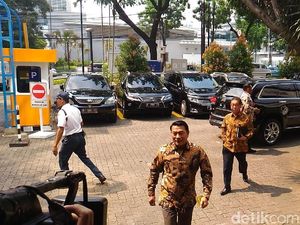 Susul Erick Thohir, Moeldoko Ikut Rapat Timses Jokowi