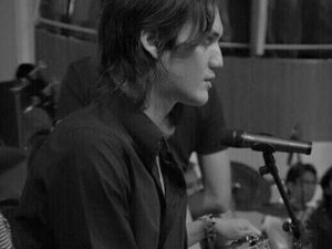 Jejak Keartisan Ozzy Albar yang Kembali Berbunyi karena Narkoba Jejak Keartisan Ozzy Albar yang Kembali Berbunyi karena Narkoba