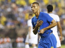 Gabriel Richarlison merayakan gol. Dalam pertandingan ini, Richarlison turut menyumbangkan dua gol untuk Brasil. Geoff Burke/ USA Today Sports/Reuters.