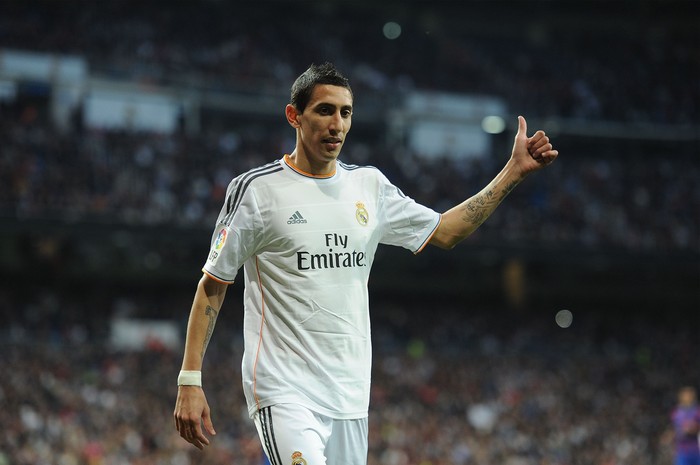 MADRID, SPAIN - MARCH 09: Angel Di Maria of Real Madrid CF reacts during the La Liga match between Real Madrid CF and Levante UD at Santiago Bernabeu stadium on March 9, 2014 in Madrid, Spain. (Photo by Denis Doyle/Getty Images)
